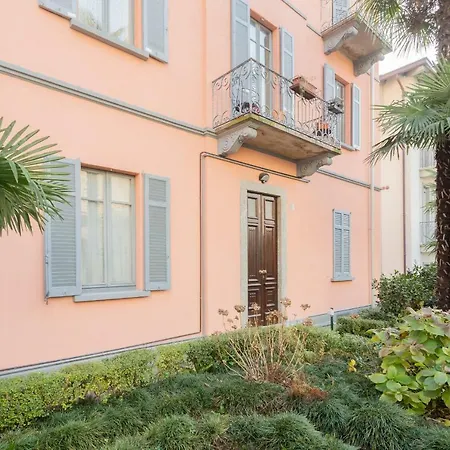 Lägenhet The Little By Rent Como