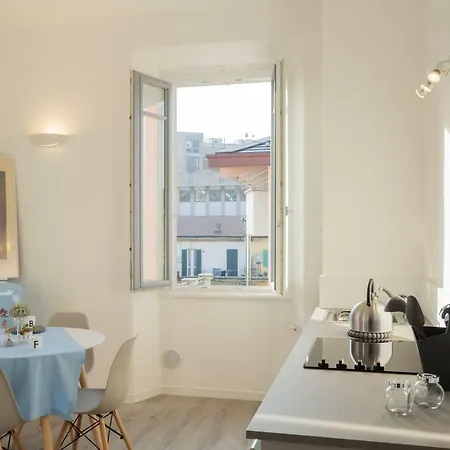 The Little By Rent Lägenhet