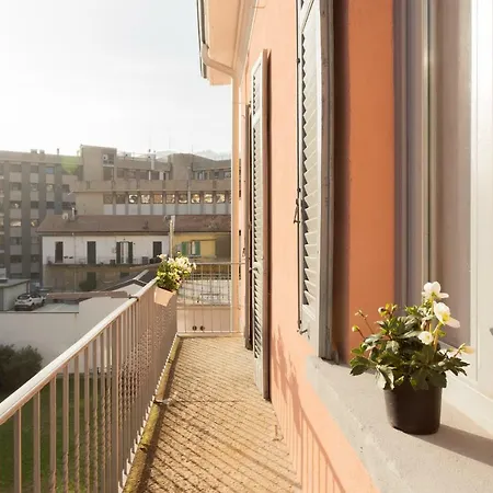 The Little By Rent *